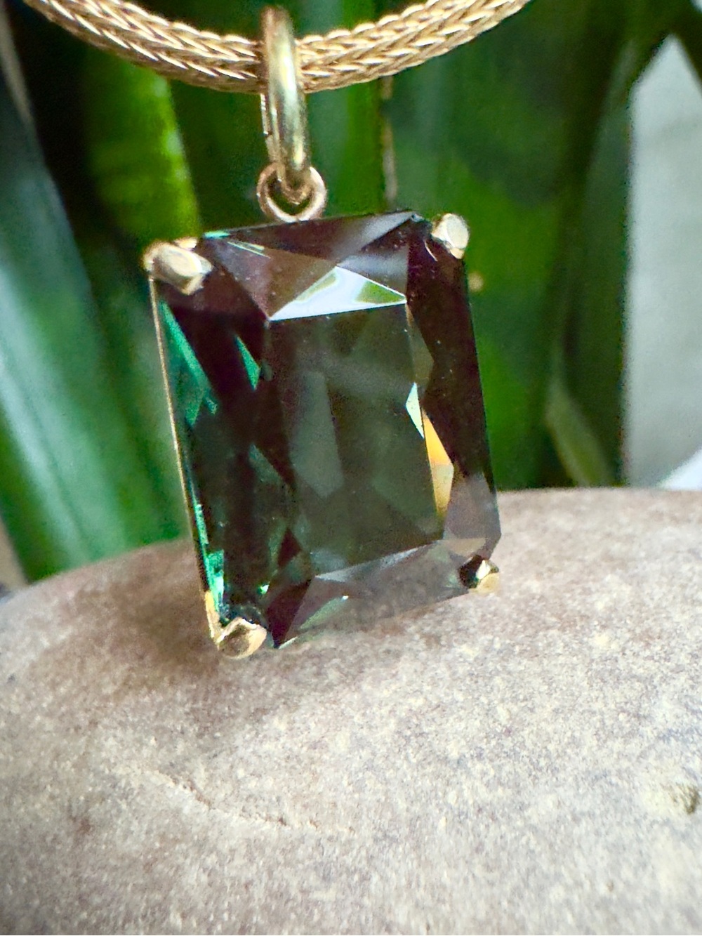 14k chrome Diopside Necklace